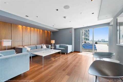 Copropriété à louer à Miami, Floride: 3 chambres, 131.55 m2 № 2158070 - photo 24