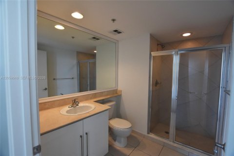 Copropriété à louer à Miami, Floride: 3 chambres, 131.55 m2 № 2158070 - photo 11