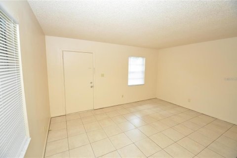 Appartement à louer à Lakeland, Floride: 2 chambres, 77.57 m2 № 2321314 - photo 4