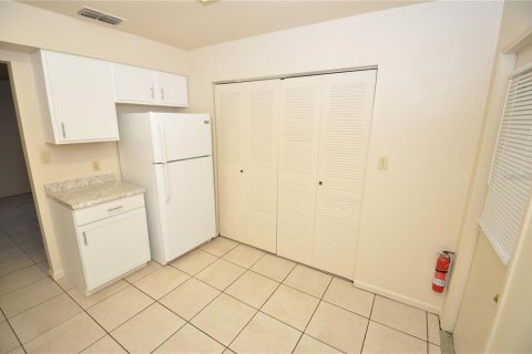 Appartement à louer à Lakeland, Floride: 2 chambres, 77.57 m2 № 2321314 - photo 6