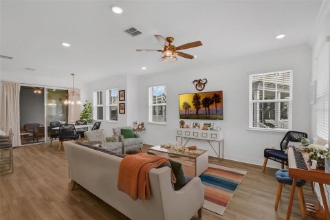 Adosado en venta en Celebration, Florida, 3 dormitorios, 164.9 m2 № 1836974 - foto 9