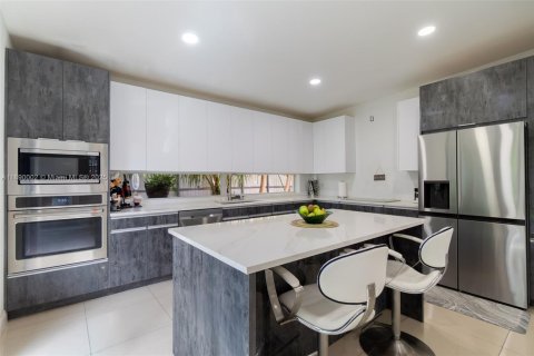 Casa en venta en West Palm Beach, Florida, 3 dormitorios, 98.1 m2 № 1946313 - foto 7