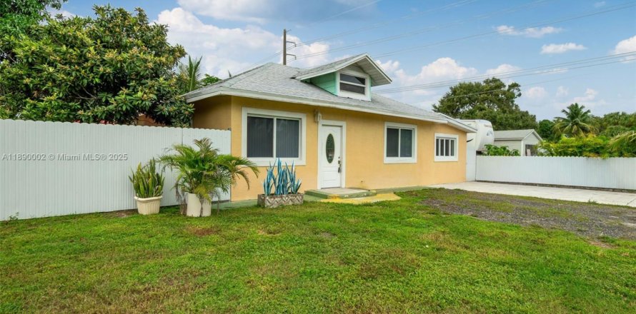 Casa en West Palm Beach, Florida 3 dormitorios, 98.1 m2 № 1946313