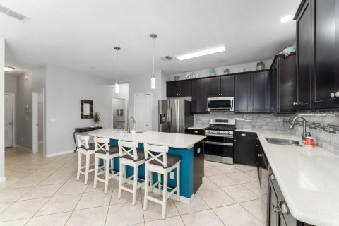 House in Clermont, Florida 5 bedrooms, 258.08 sq.m. № 1833051 - photo 13