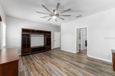 House in Clermont, Florida 5 bedrooms, 258.08 sq.m. № 1833051 - photo 27