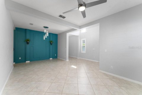 House in Clermont, Florida 5 bedrooms, 258.08 sq.m. № 1833051 - photo 23