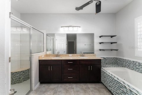 House in Clermont, Florida 5 bedrooms, 258.08 sq.m. № 1833051 - photo 29