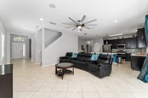 House in Clermont, Florida 5 bedrooms, 258.08 sq.m. № 1833051 - photo 9