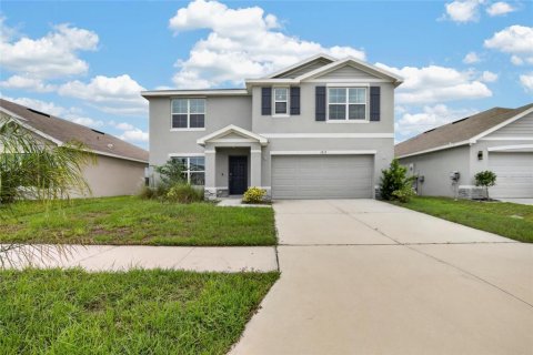 House in Wimauma, Florida 5 bedrooms, 248.42 sq.m. № 2317447 - photo 2