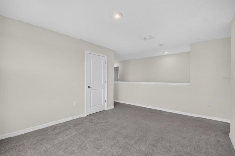 House in Wimauma, Florida 5 bedrooms, 248.42 sq.m. № 2317447 - photo 24