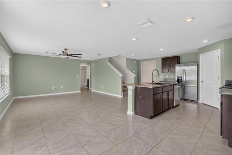 House in Wimauma, Florida 5 bedrooms, 248.42 sq.m. № 2317447 - photo 11