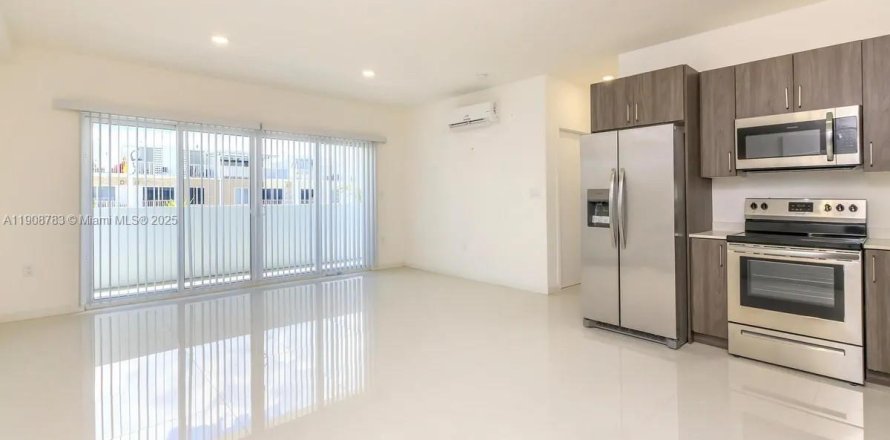 Apartamento en Homestead, Florida 2 dormitorios, 109.25 m2 № 2076865