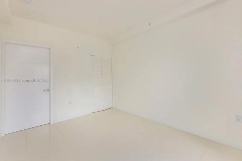 Apartamento en alquiler en Homestead, Florida, 2 dormitorios, 109.25 m2 № 2076865 - foto 10
