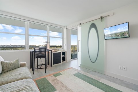 Купить кондоминиум в Майами-Бич, Флорида 2 спальни, 133.97м2, № 2006947 - фото 18