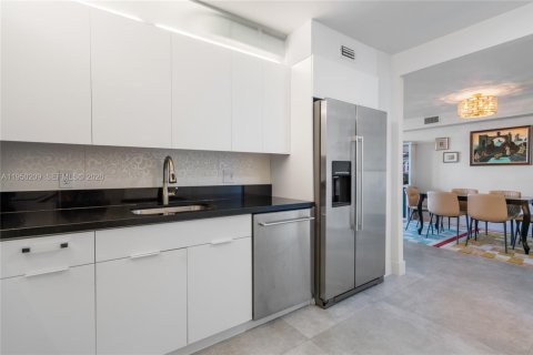 Купить кондоминиум в Майами-Бич, Флорида 2 спальни, 133.97м2, № 2006947 - фото 4