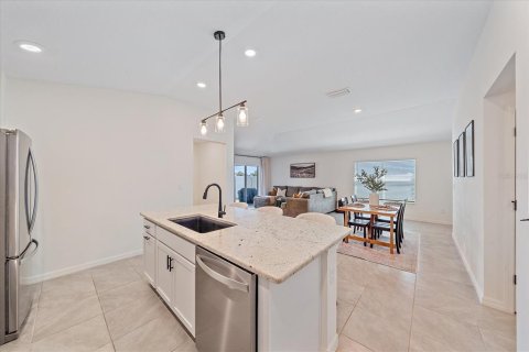 Casa en alquiler en Parrish, Florida, 3 dormitorios, 139.91 m2 № 1908232 - foto 7