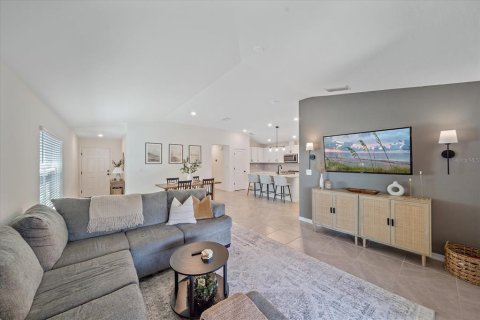 Casa en alquiler en Parrish, Florida, 3 dormitorios, 139.91 m2 № 1908232 - foto 14