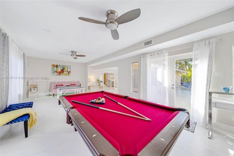 Casa en alquiler en Lauderdale-by-the-Sea, Florida, 4 dormitorios, 257.34 m2 № 1926701 - foto 10