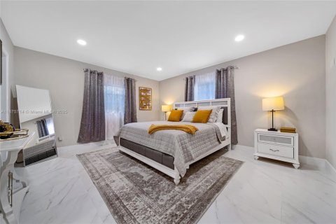 Casa en alquiler en Lauderdale-by-the-Sea, Florida, 4 dormitorios, 257.34 m2 № 1926701 - foto 21