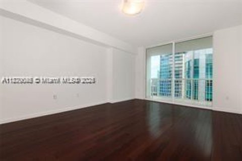 Condo in Miami, Florida, 2 bedrooms № 1895774 - photo 12