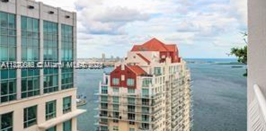 Condominio en Miami, Florida, 2 dormitorios № 1895774