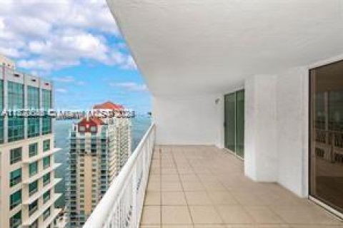 Condo in Miami, Florida, 2 bedrooms № 1895774 - photo 27