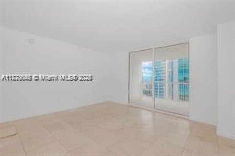 Condo in Miami, Florida, 2 bedrooms № 1895774 - photo 19