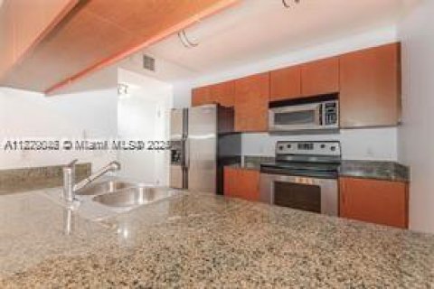 Condo in Miami, Florida, 2 bedrooms № 1895774 - photo 24