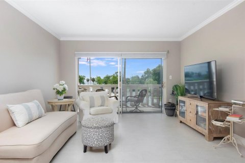 Copropriété à vendre à Saint Petersburg, Floride: 1 chambre, 74.32 m2 № 2322455 - photo 5