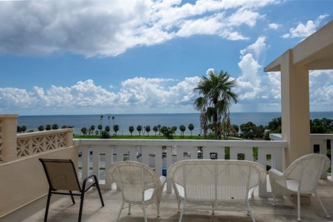 Copropriété à vendre à Saint Petersburg, Floride: 1 chambre, 74.32 m2 № 2322455 - photo 16