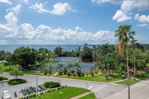 Copropriété à vendre à Saint Petersburg, Floride: 1 chambre, 74.32 m2 № 2322455 - photo 18