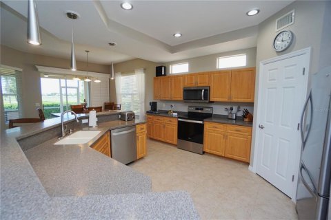 Copropriété à vendre à Punta Gorda, Floride: 3 chambres, 174.93 m2 № 2434815 - photo 11