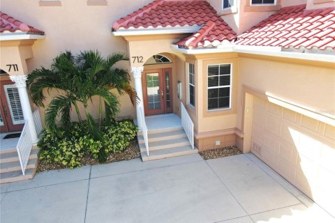 Copropriété à vendre à Punta Gorda, Floride: 3 chambres, 174.93 m2 № 2434815 - photo 3