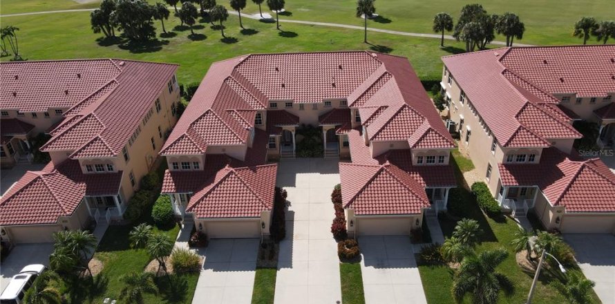 Condo à Punta Gorda, Floride, 3 chambres  № 2434815