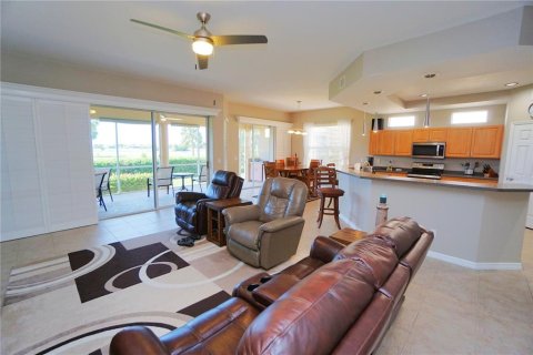 Copropriété à vendre à Punta Gorda, Floride: 3 chambres, 174.93 m2 № 2434815 - photo 6