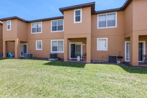 Townhouse in Kissimmee, Florida 3 bedrooms, 133.31 sq.m. № 1688321 - photo 22