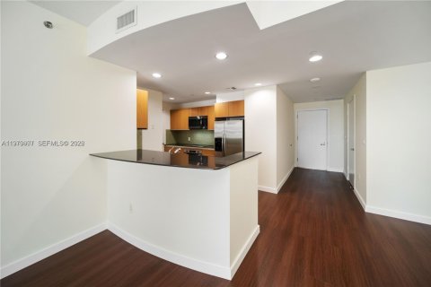 Copropriété à louer à Miami, Floride: 1 chambre, 89.46 m2 № 2050153 - photo 17