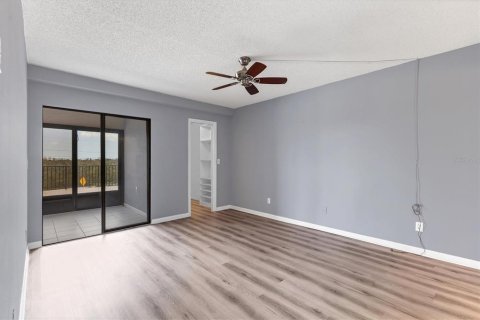 Condo in Englewood, Florida, 2 bedrooms  № 1622970 - photo 22