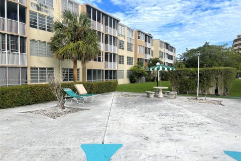 Copropriété à vendre à Miami, Floride: 1 chambre, 96.25 m2 № 1957527 - photo 21