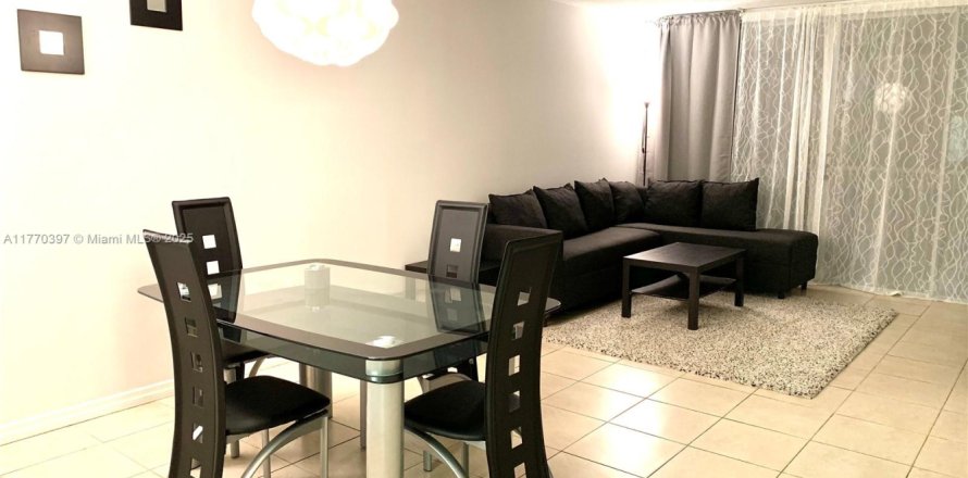 Condo à Miami, Floride, 1 chambre  № 1957527