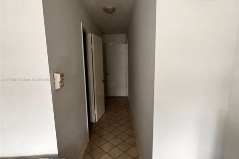 Copropriété à vendre à Miami, Floride: 1 chambre, 96.25 m2 № 1957527 - photo 17