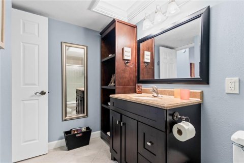 Condo in Saint Petersburg, Florida, 2 bedrooms  № 2349193 - photo 15
