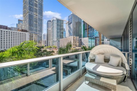 Condo in Miami, Florida, 2 bedrooms № 2059904 - photo 19