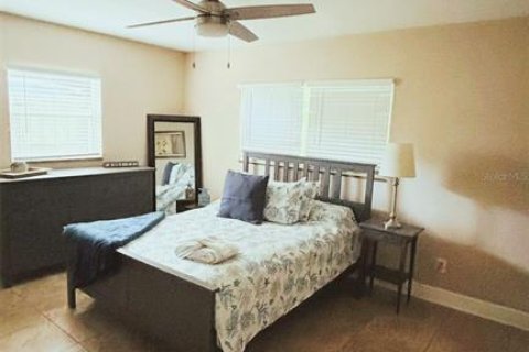 House in Vero Beach, Florida 3 bedrooms, 131.18 sq.m. № 1780410 - photo 7