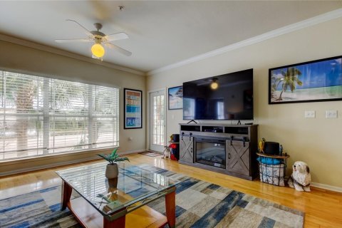 Condominio en venta en Clearwater, Florida, 2 dormitorios, 93.83 m2 № 2100946 - foto 2