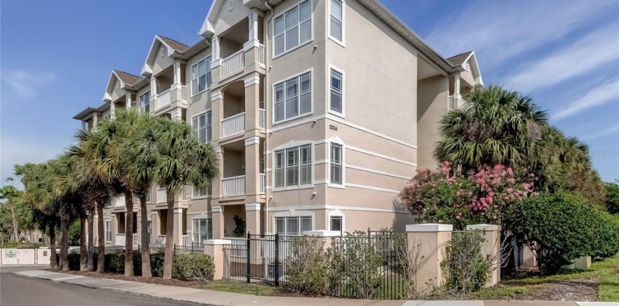 Condominio en Clearwater, Florida, 2 dormitorios № 2100946