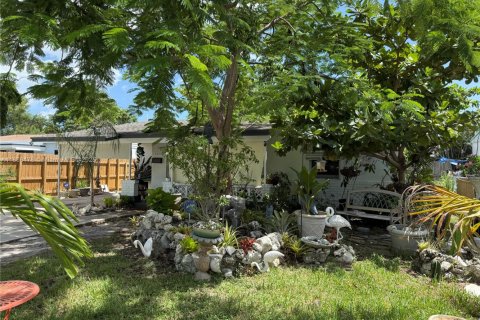 Villa ou maison à vendre à Oakland Park, Floride: 2 chambres, 85.1 m2 № 1895305 - photo 3