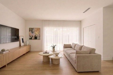 Villa ou maison à vendre à Biscayne Park, Floride: 3 chambres, 168.25 m2 № 2390137 - photo 13