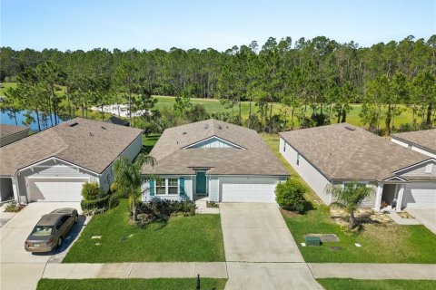 Casa en venta en Bunnell, Florida, 4 dormitorios, 172.98 m2 № 1582231 - foto 1