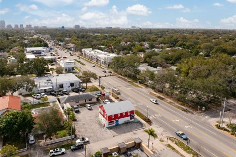 Commercial property in Saint Petersburg, Florida 277.59 sq.m. № 989490 - photo 6